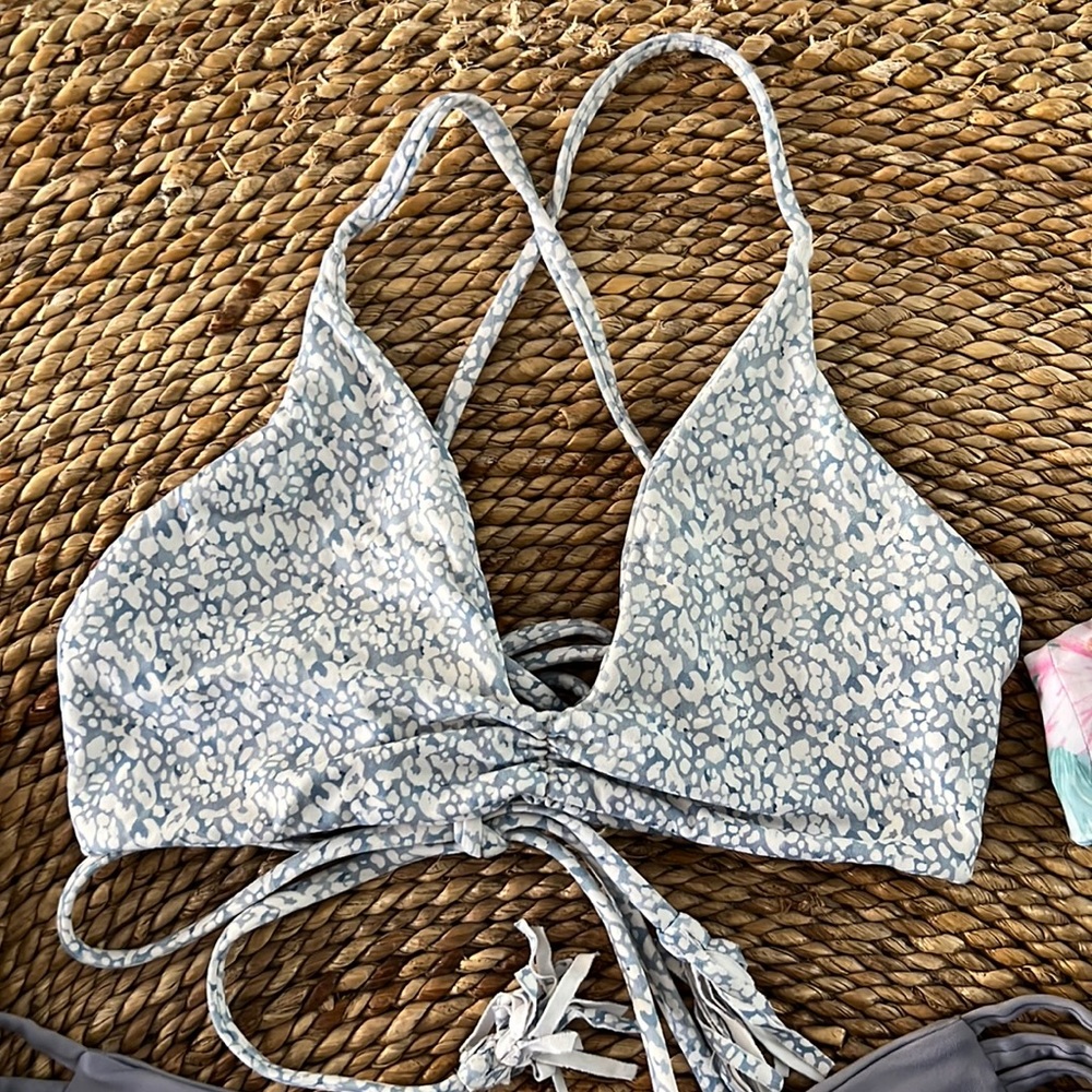 Midori Bikini Top